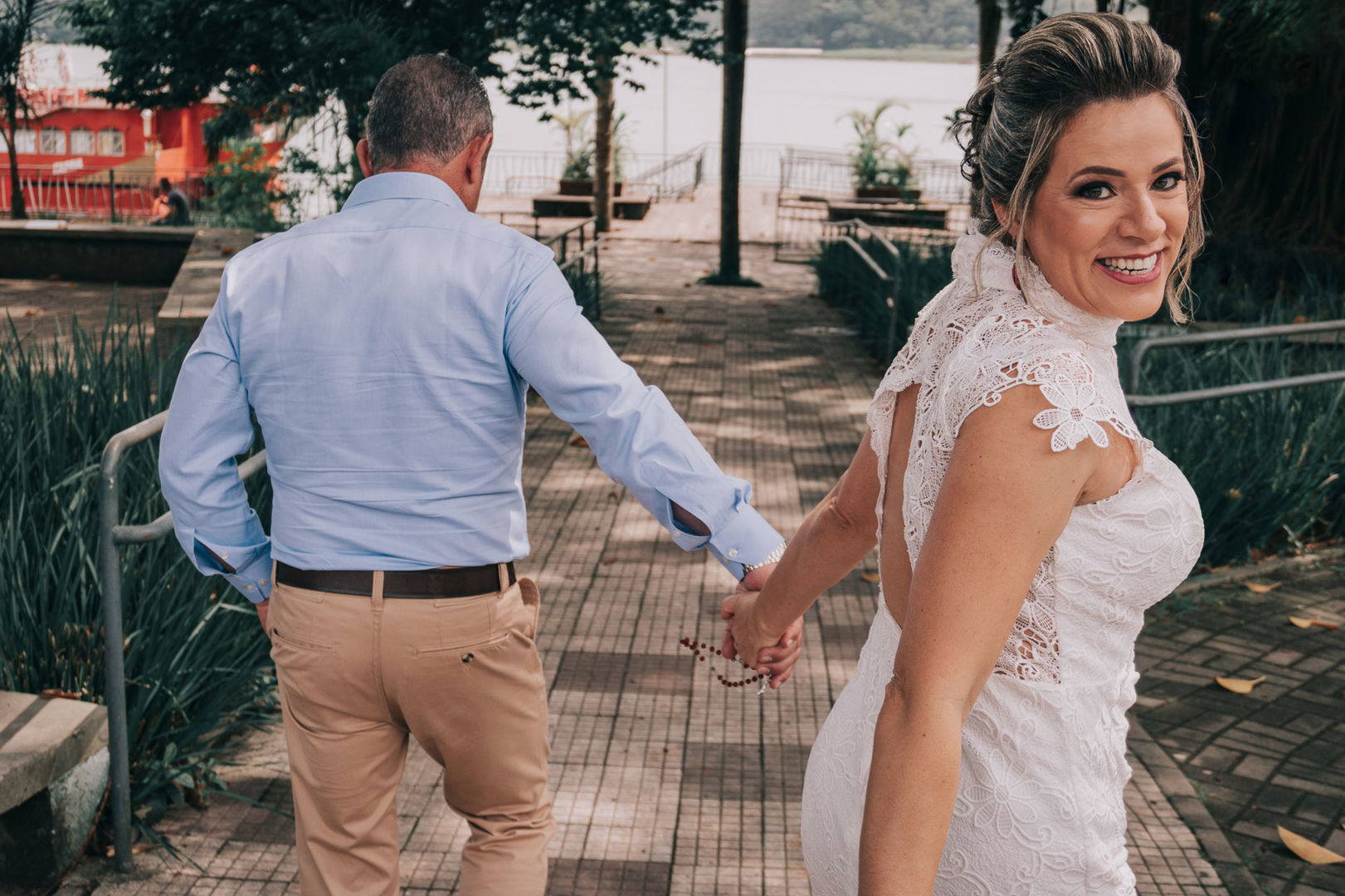 Foto CASAMENTO CIVIL + SONY A6500 + LENTE DO KIT 16-50mm f/3.5-5.6 OSS. Foto CASAMENTO CIVIL + SONY A6500 + LENTE DO KIT 16-50mm f/3.5-5.6 OSS. - Imagem 18